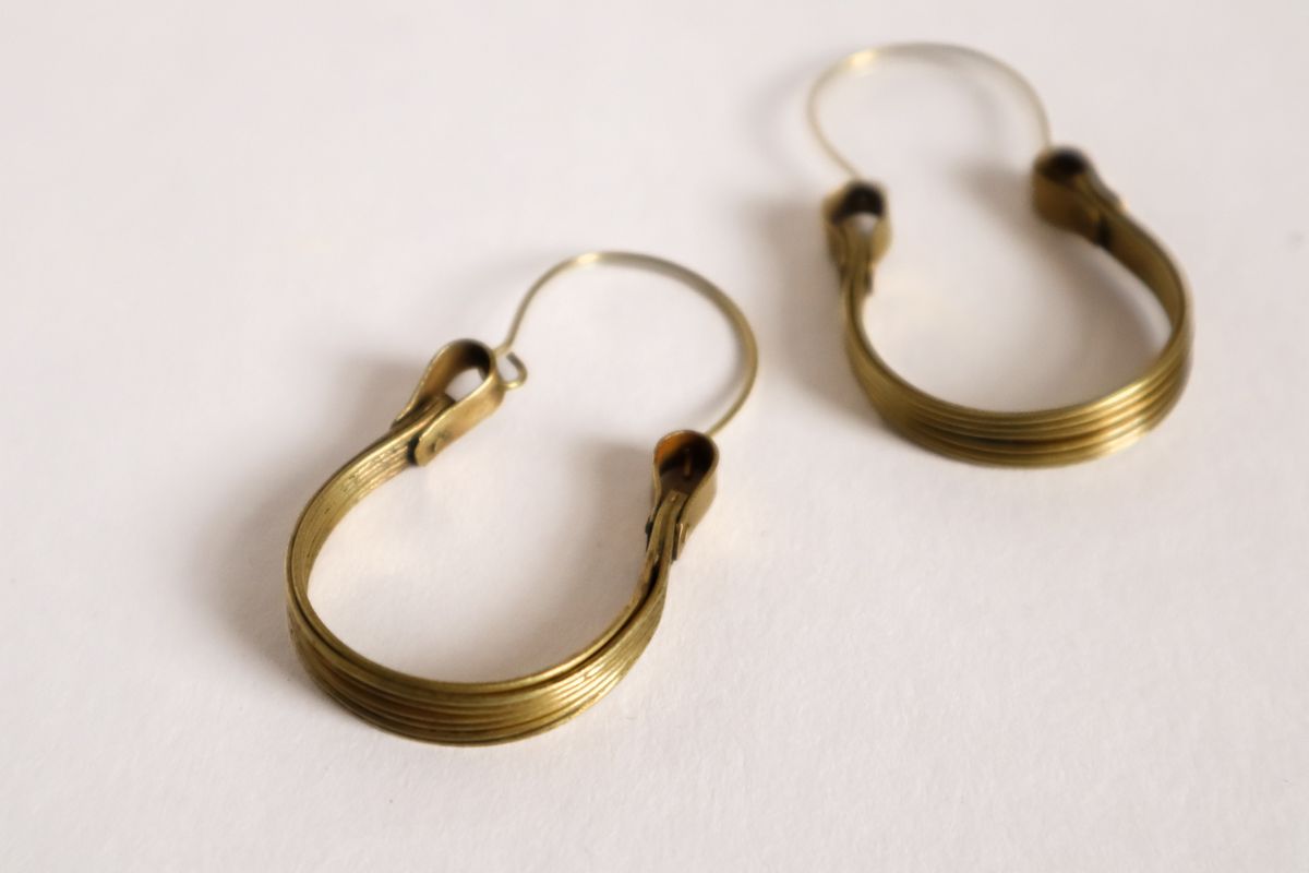Brass Wire Loop Earrings